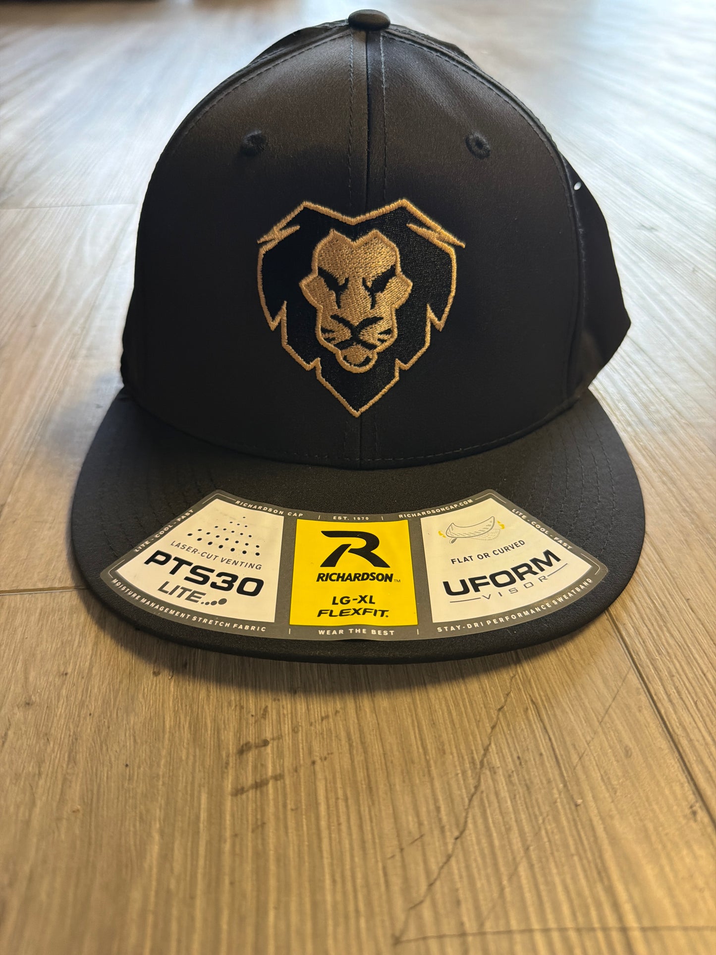 Richardson PTS30 Gold Lion Flexfit Hat