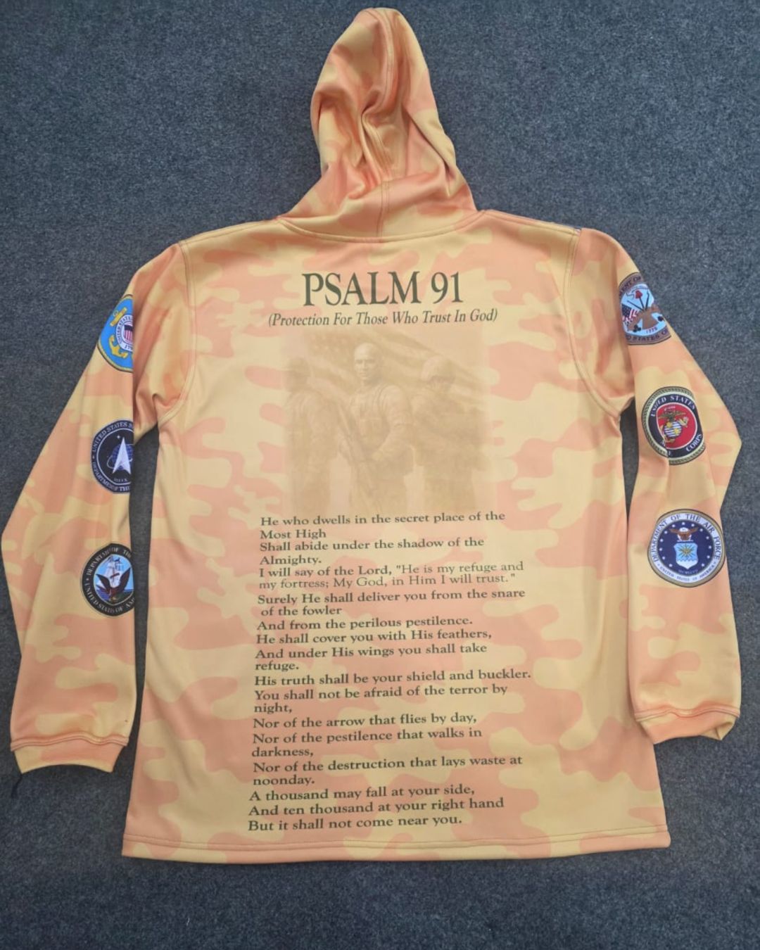 Soldier Hoodie – Desert Camo