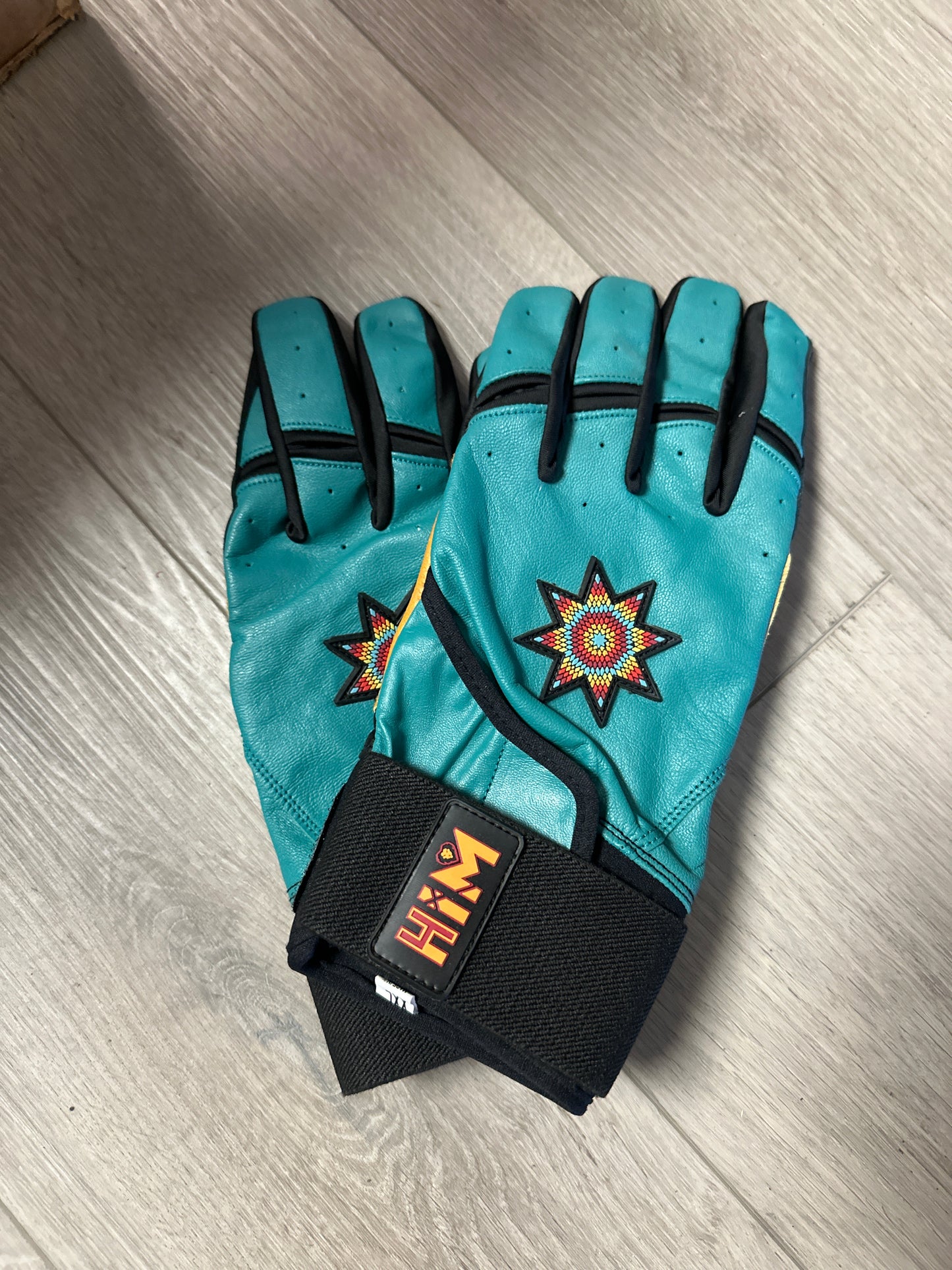 Teal Native 2.0 Batting Gloves