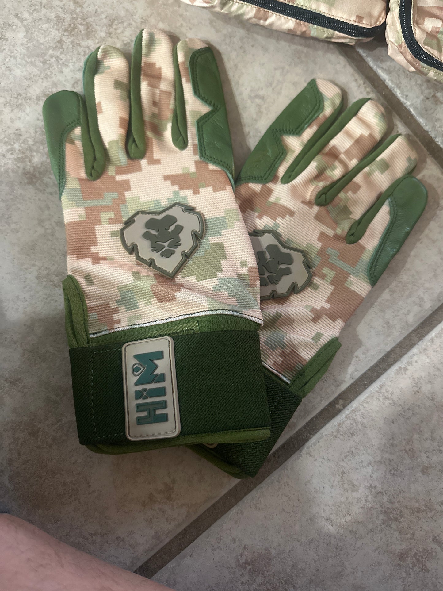 Desert Camo Cabretta Leather Batting Gloves [Ready to Ship]
