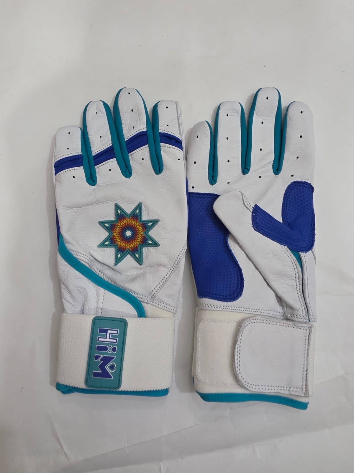 White / Blue / Teal Star Batting Gloves (Shipped In-transit)