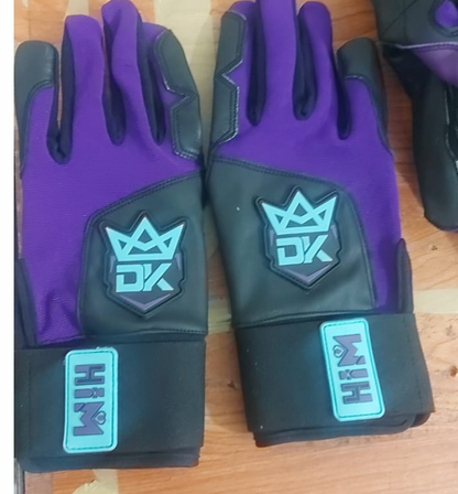 Daevion King Gloves